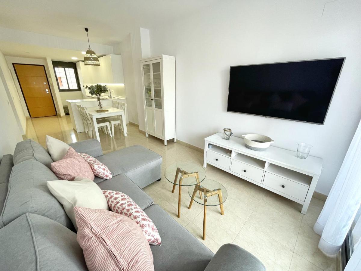 Gatu El Arrecife - Apartamento A 2 Minutos De La Playa En El Puerto De Santamaria , Preferente Mayores De 25 Anos Y Familias 圣玛丽亚港 外观 照片
