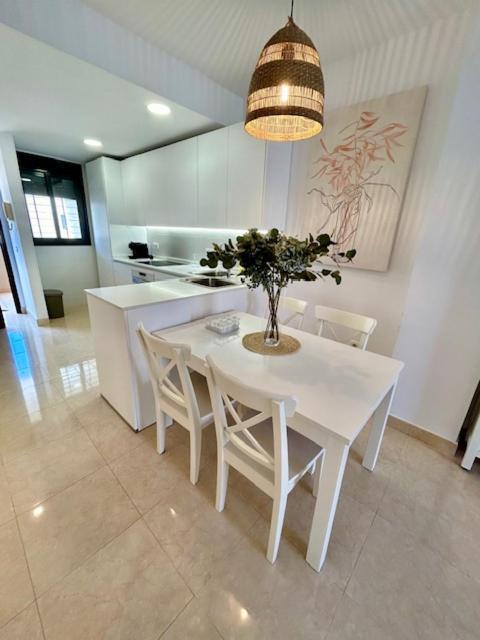 Gatu El Arrecife - Apartamento A 2 Minutos De La Playa En El Puerto De Santamaria , Preferente Mayores De 25 Anos Y Familias 圣玛丽亚港 外观 照片