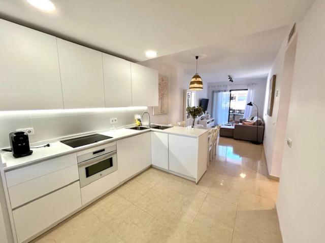 Gatu El Arrecife - Apartamento A 2 Minutos De La Playa En El Puerto De Santamaria , Preferente Mayores De 25 Anos Y Familias 圣玛丽亚港 外观 照片